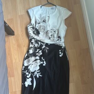 Suzy Shier Monochrome Floral Midi Dress